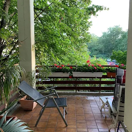 5 Mins To Kadewe N Ku'damm Apartment Berlin